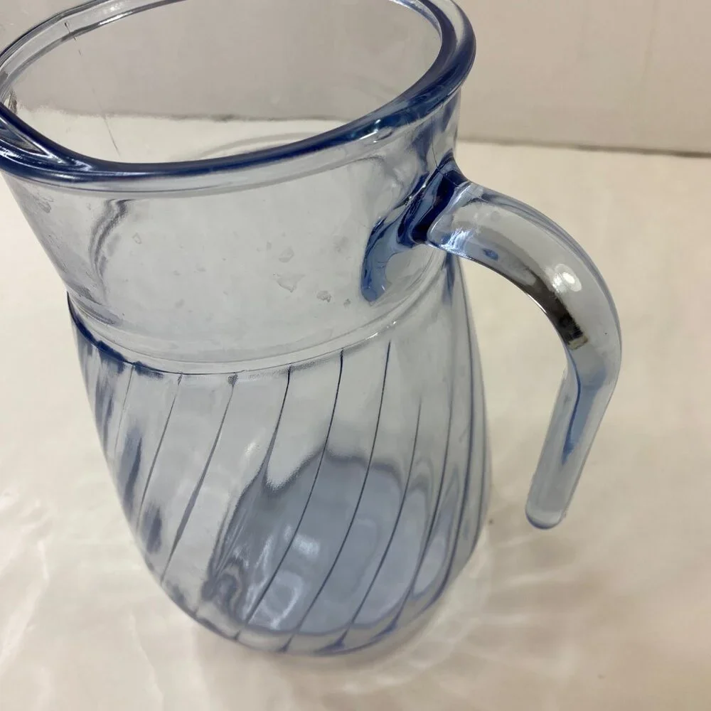 Indiana Glass Light Blue Twisted Optic Swirl Water Pitcher Ice Lip